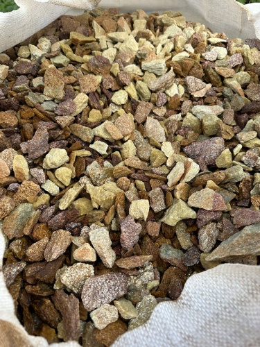 Златолит персиковый декоративная каменная крошка купить в Дегтярске