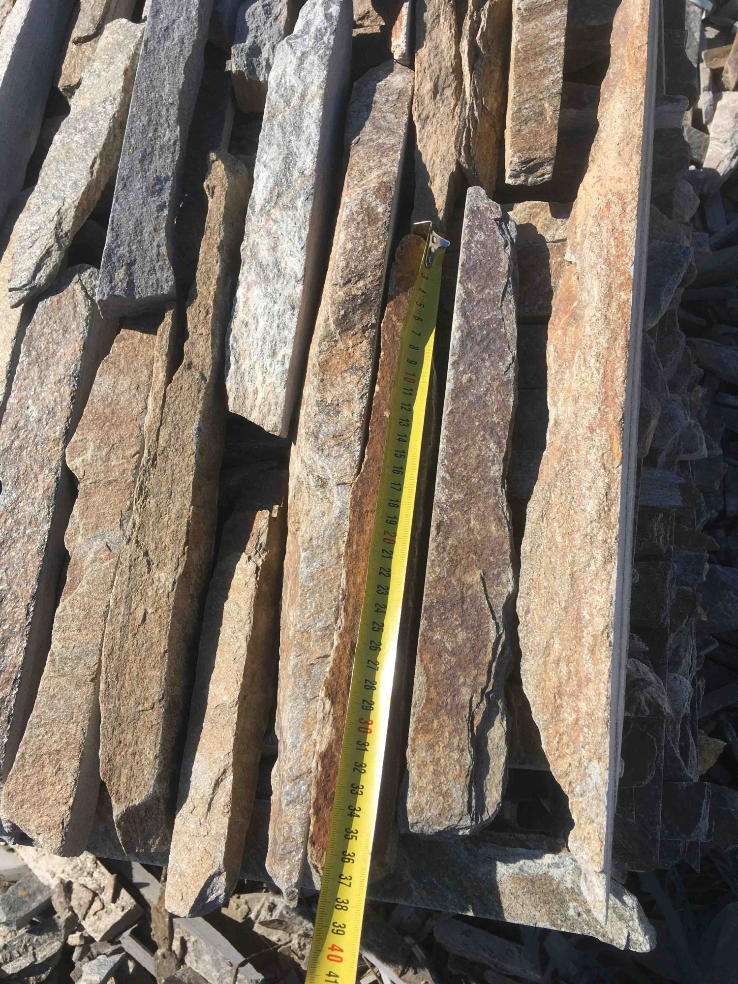 Горбушка златолит мультиколор для облицовки купить в Дегтярске