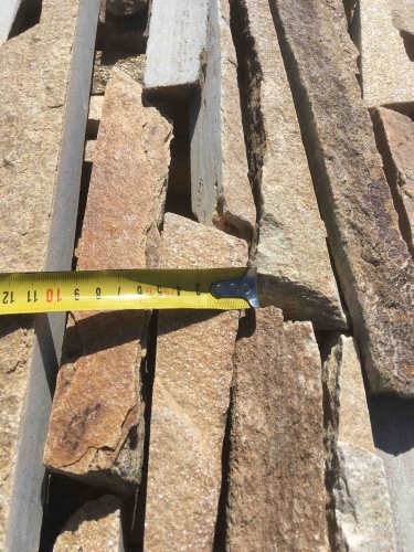 Горбушка златолит золотистый для облицовки купить в Дегтярске