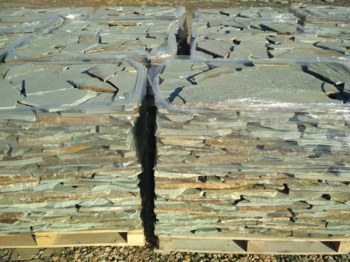 Плитняк златолит зелёный для цоколя, отмостки купить в Дегтярске