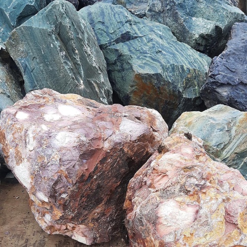 Ландшафтные глыбы красно-фиолетовые 200-1000 килограмм купить в Дегтярске