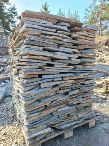 Плитняк златолит серебристый для цоколя, отмостки купить в Дегтярске