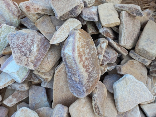 Златолит жёлтый, жёлто-зелёный глыбки и валуны для ланшафтного дизайна купить в Дегтярске