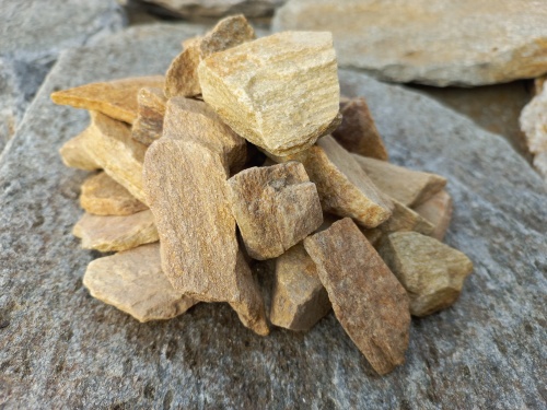 Златолит жёлтый декоративная каменная крошка купить в Дегтярске