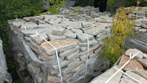 Гранитный плитняк галтованный для парковки купить в Дегтярске