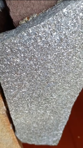 Плитняк златолит серебристый для цоколя, отмостки купить в Дегтярске