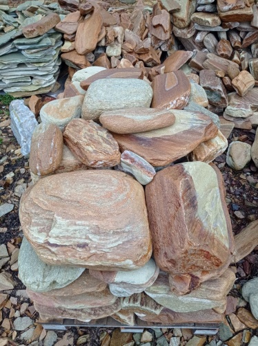 Златолит жёлтый, жёлто-зелёный глыбки и валуны для ланшафтного дизайна купить в Дегтярске