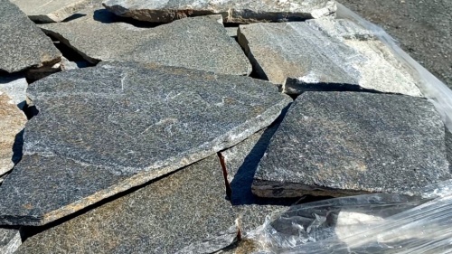 Серицит для облицовки цоколя, отмостки купить в Дегтярске